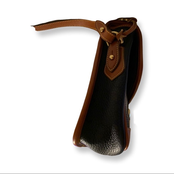 Dooney and Bourke Navy Leather Crossbody Purse - Picture 11 of 16